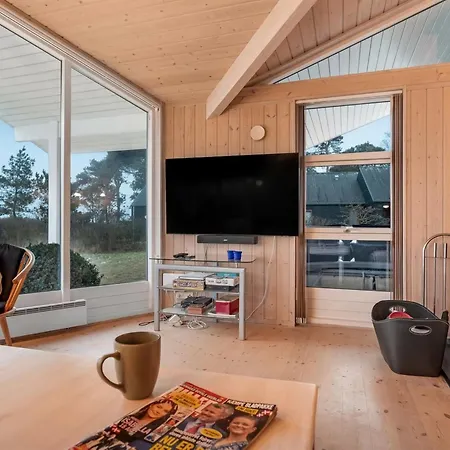 Garth - 50m From The Sea By Interhome Дом отдыха Boto By